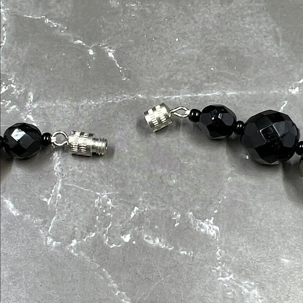 Vintage KMT Faceted Crystal Bead Jet Black Necklace - Picture 5 of 6